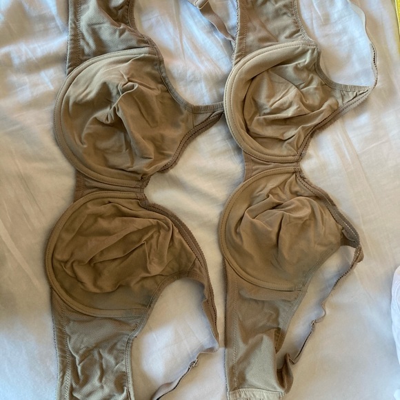 Pair of Wacoal 34DDD bras - Picture 1 of 1